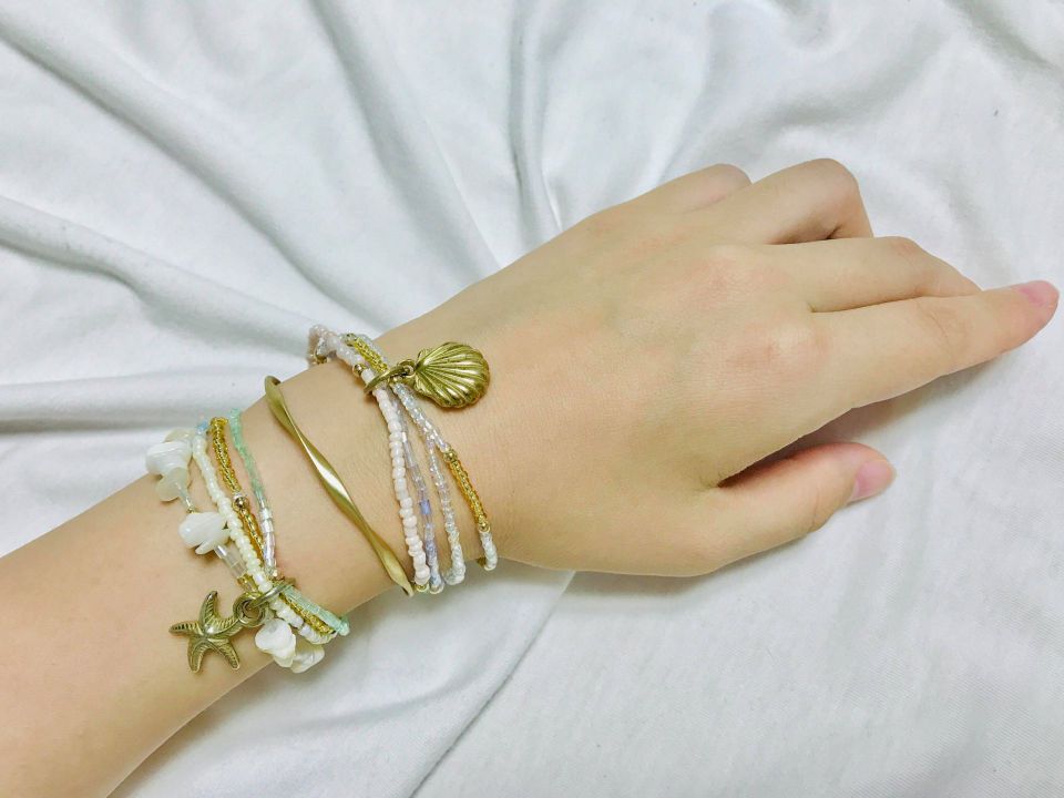 紫外線から守る必須アイテム日傘の選び方