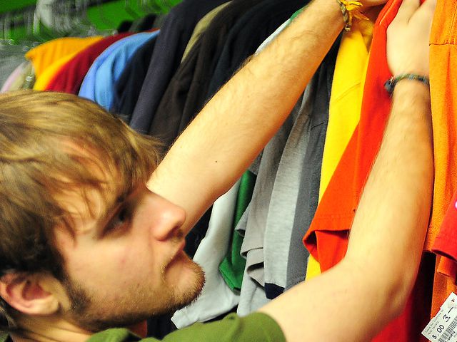 折りたたみ傘で魅せるファッションの新定番